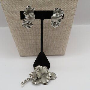Vintage Floral Silver Tone Brooch and Clip-on Earrings Set